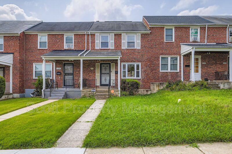 Townhouse for rent at 1333 Cedarcroft Rd, Baltimore, MD 21239