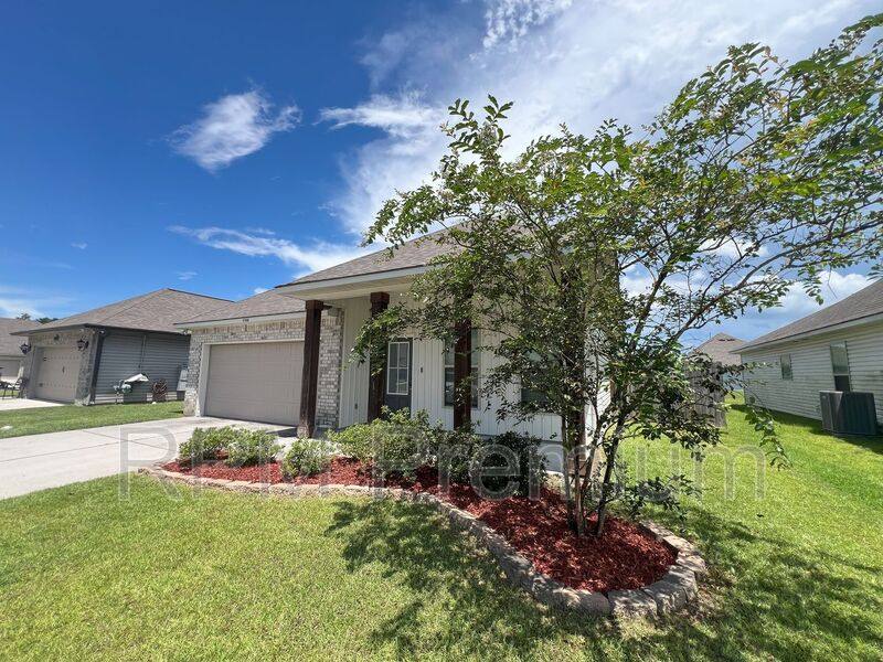 House for rent at 11146 Coral Delight Ave, Gonzales, LA 70737