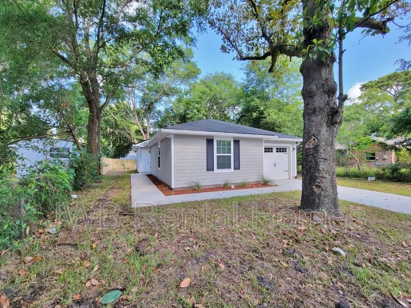 House for rent at 7116 Northland St, Jacksonville, FL 32208