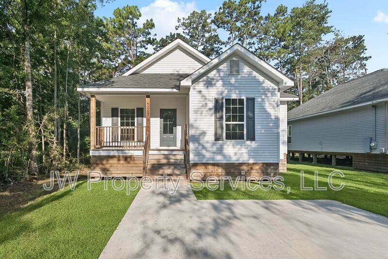 House for rent at 4247 Holly Dr, Slidell, LA 70461