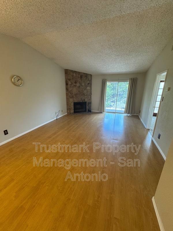 Condo for rent at 4119 Medical Dr #304 F, San Antonio, TX 78229