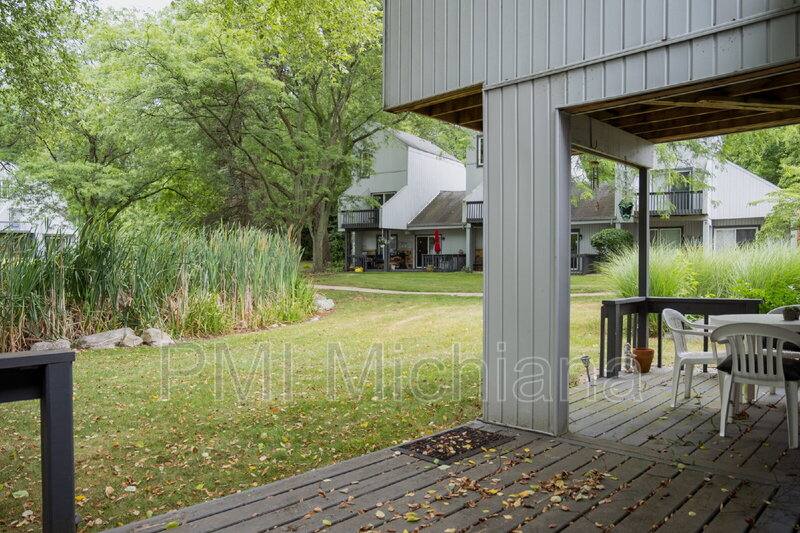 Condo for rent at 18101 Stoneridge St E, South Bend, IN 46637