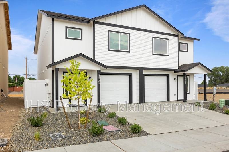 Townhouse for rent at 4732 W Quinault Place, Kennewick, WA 99336