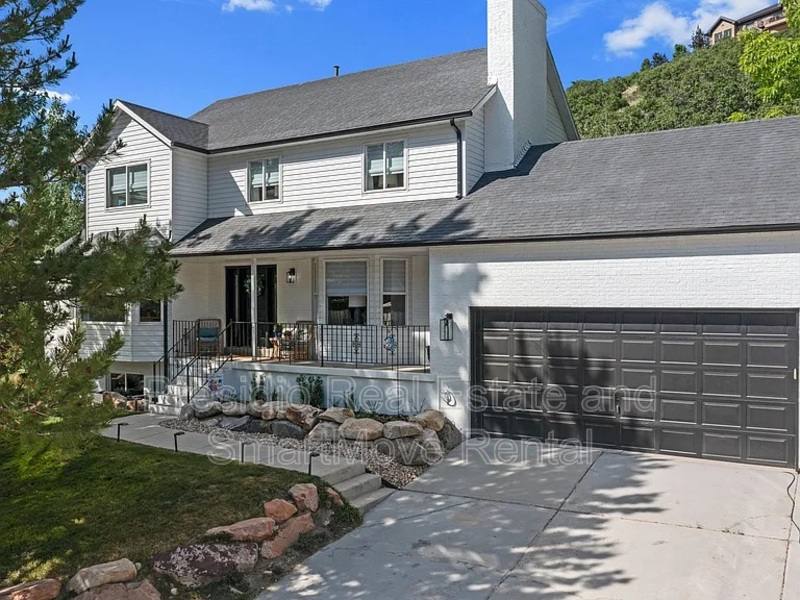 House for rent at 10927 S Lostwood Dr, Sandy, UT 84092