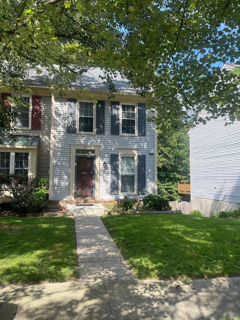 Townhouse for rent at 3801 Water Drop Court, Burtonsville, MD 20866
