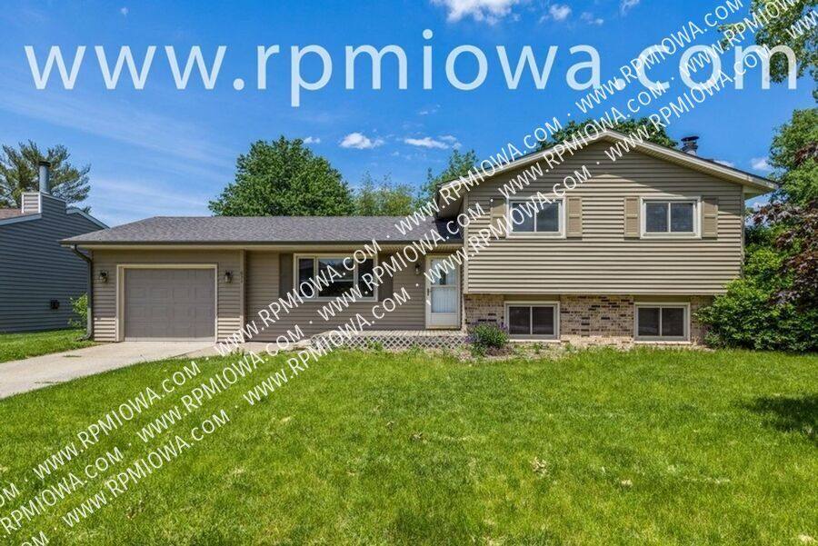House for rent at 631 Crystal St, Ames, IA 50010