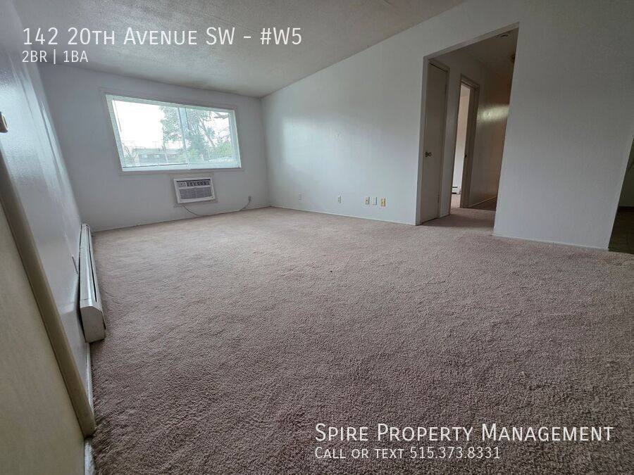 Apartment for rent at 142 20th Ave SW #W5, Cedar Rapids, IA 52404