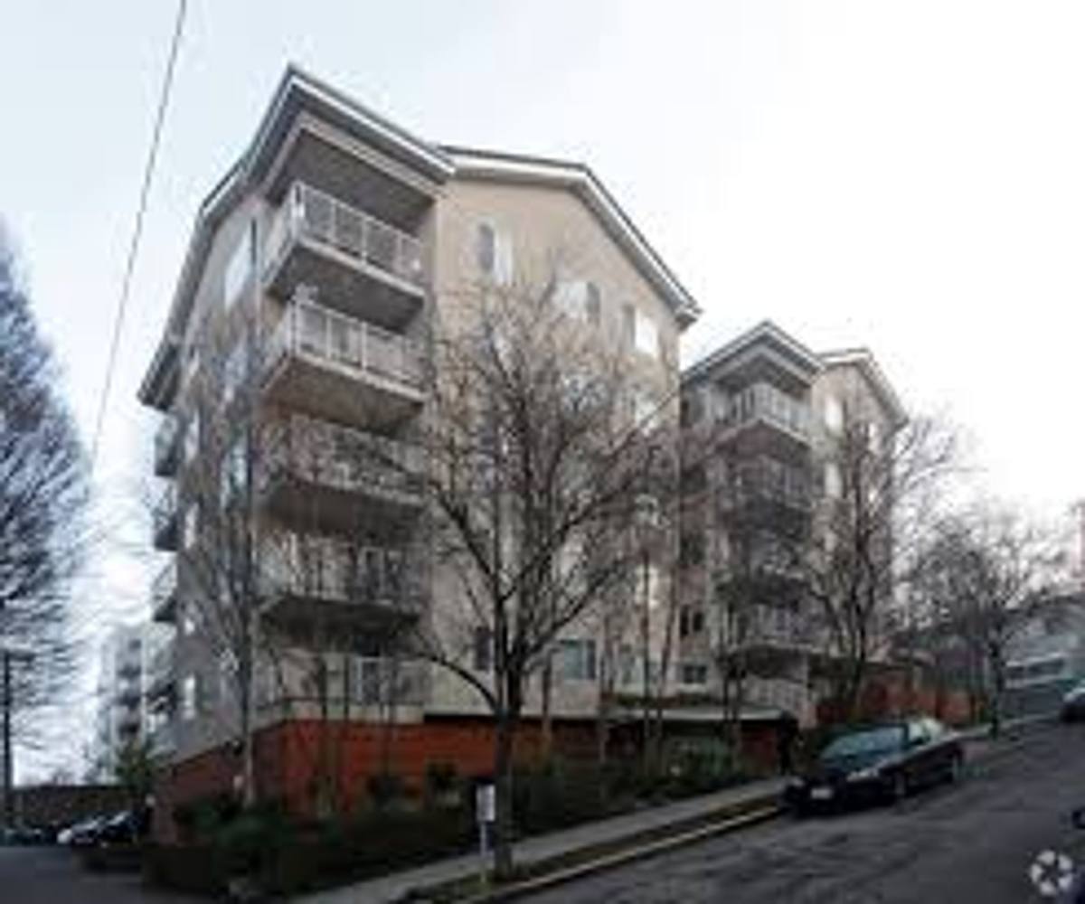 Apartment for rent at 301 Summit Ave E, Seattle, WA 98102