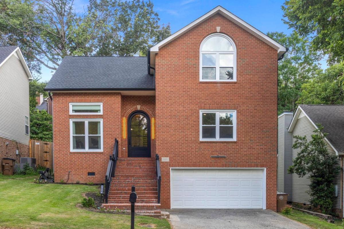 House for rent at 1009 Elmshade Lane, Nashville, TN 37211