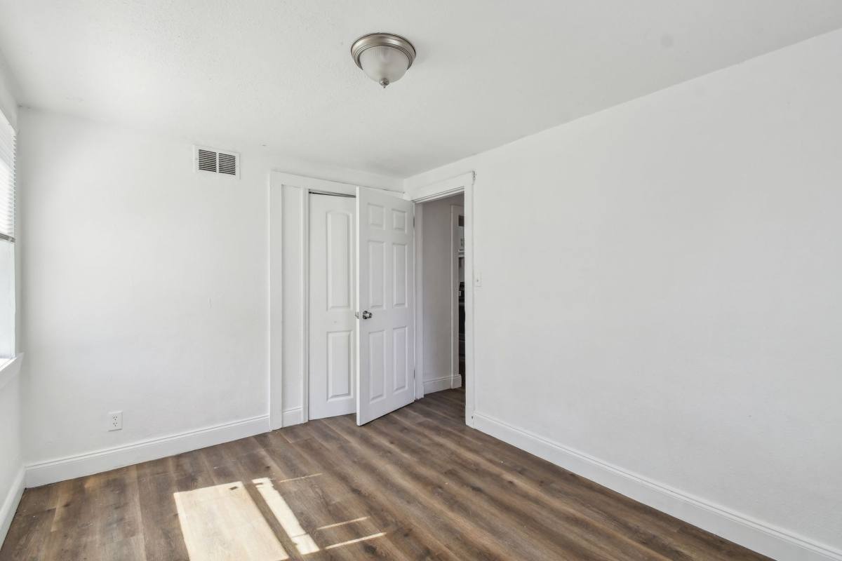Apartment for rent at 1330 Barnett, Jacksonville, FL 32209