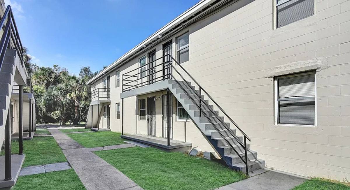 Apartment for rent at 1330 Barnett, Jacksonville, FL 32209