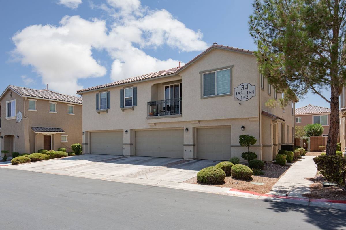 House for rent at 6255 W Arby, Las Vegas, NV 89118