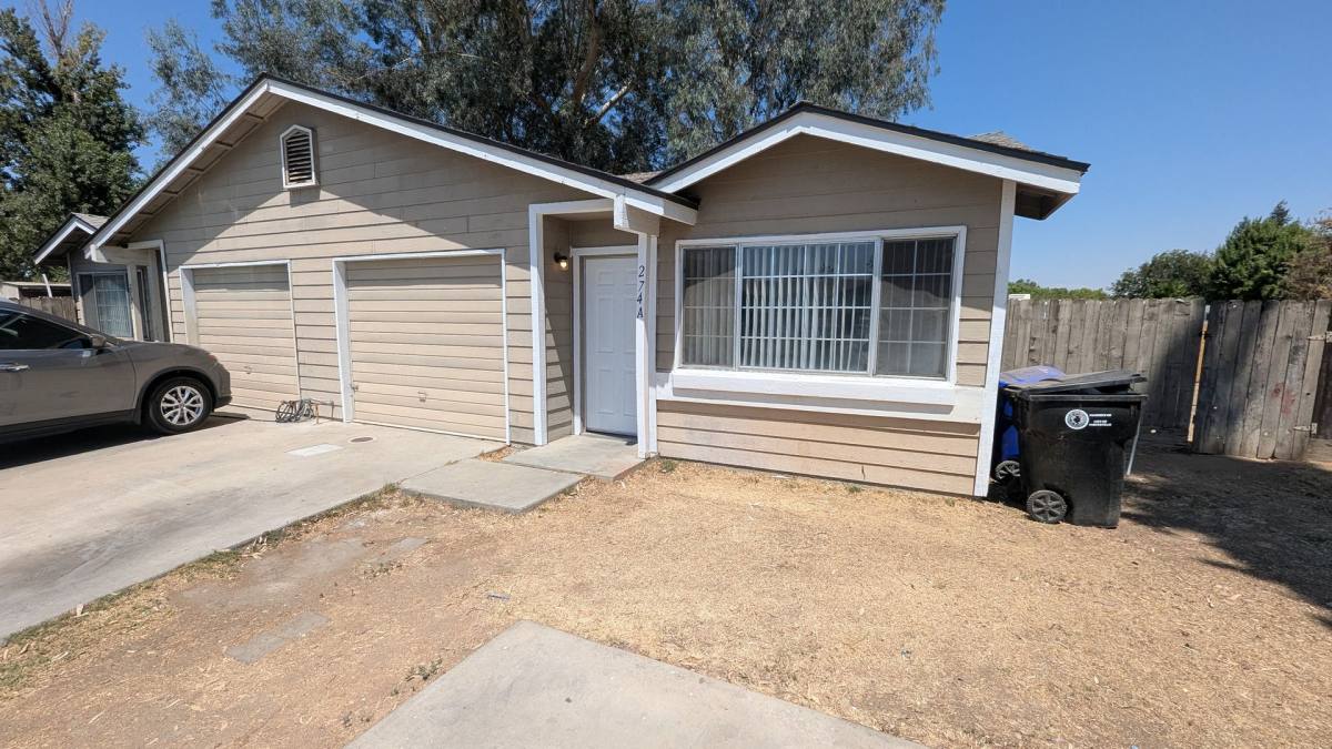 Apartment for rent at 274 E Springville Court, Porterville, CA 93257