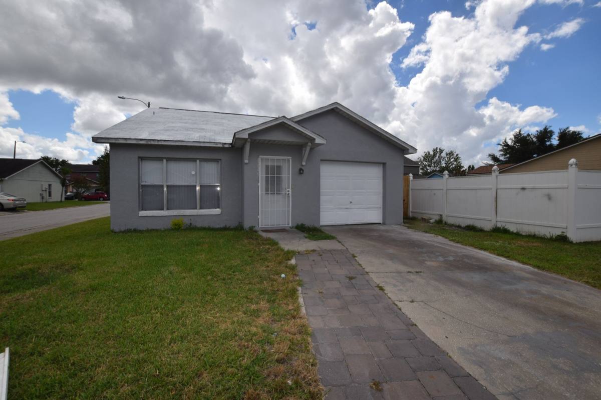 House for rent at 1023 Cranberry Dr #ORANGE, Orlando, FL 32811