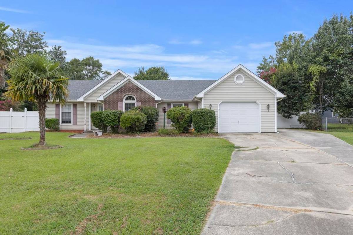 House for rent at 118 Stonemark Court, Jacksonville, NC 28540