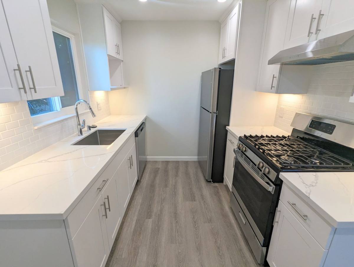 Apartment for rent at 516 E Hillsdale Court, San Mateo, CA 94403