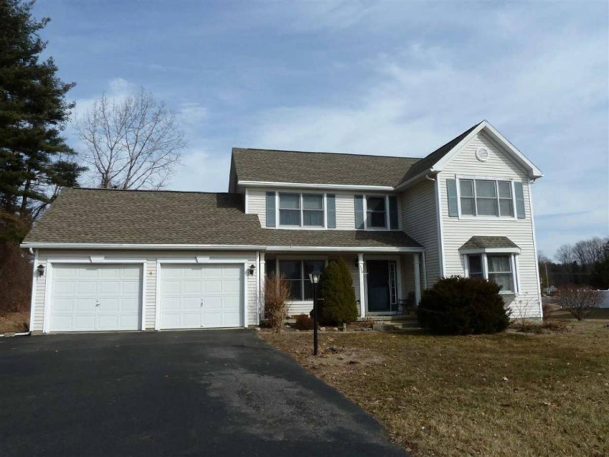 House for rent at 220 Concord Hill Dr, Altamont, NY 12009