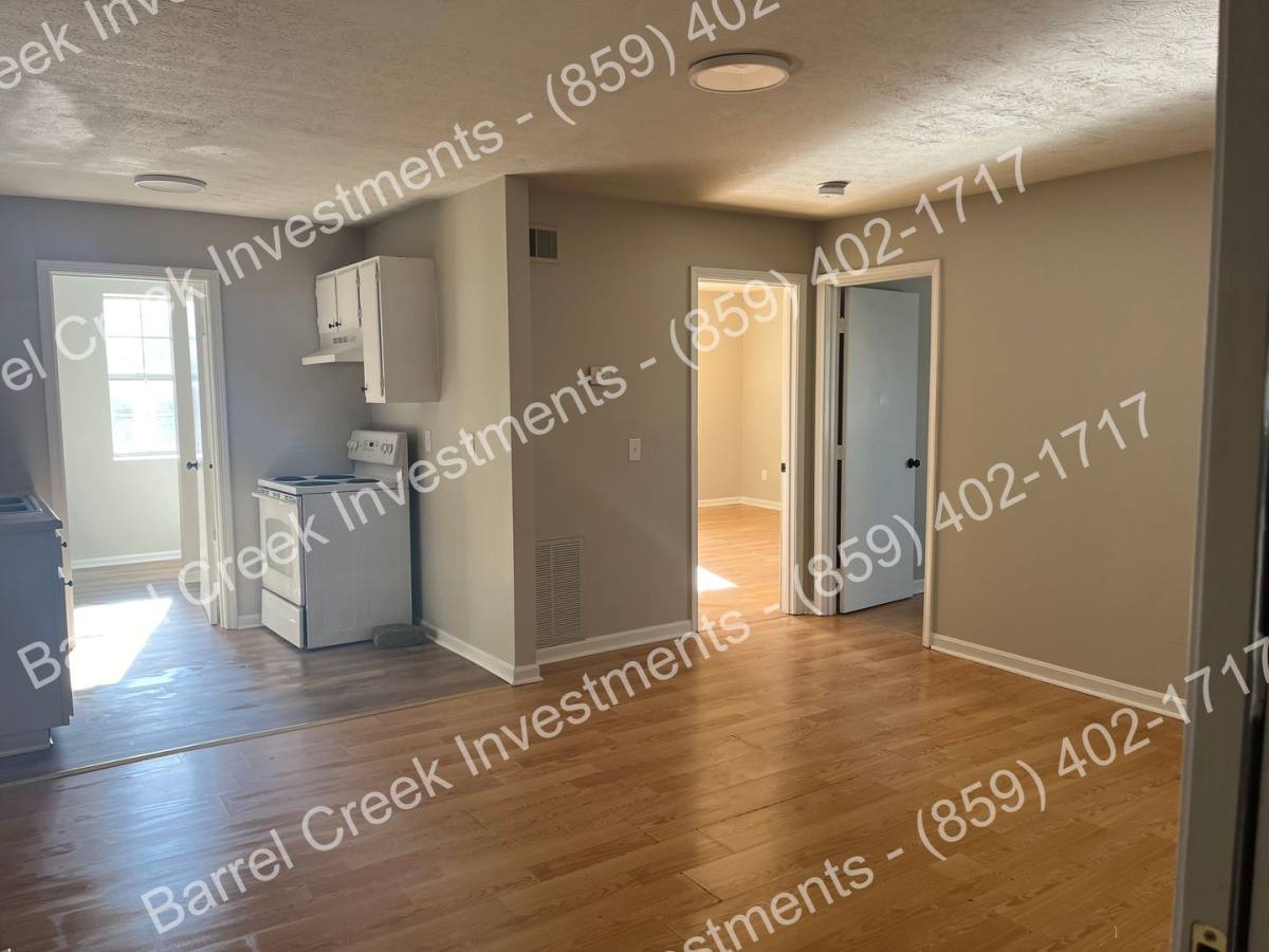 Apartment for rent at 508 N Main St, Harrodsburg, KY 40330