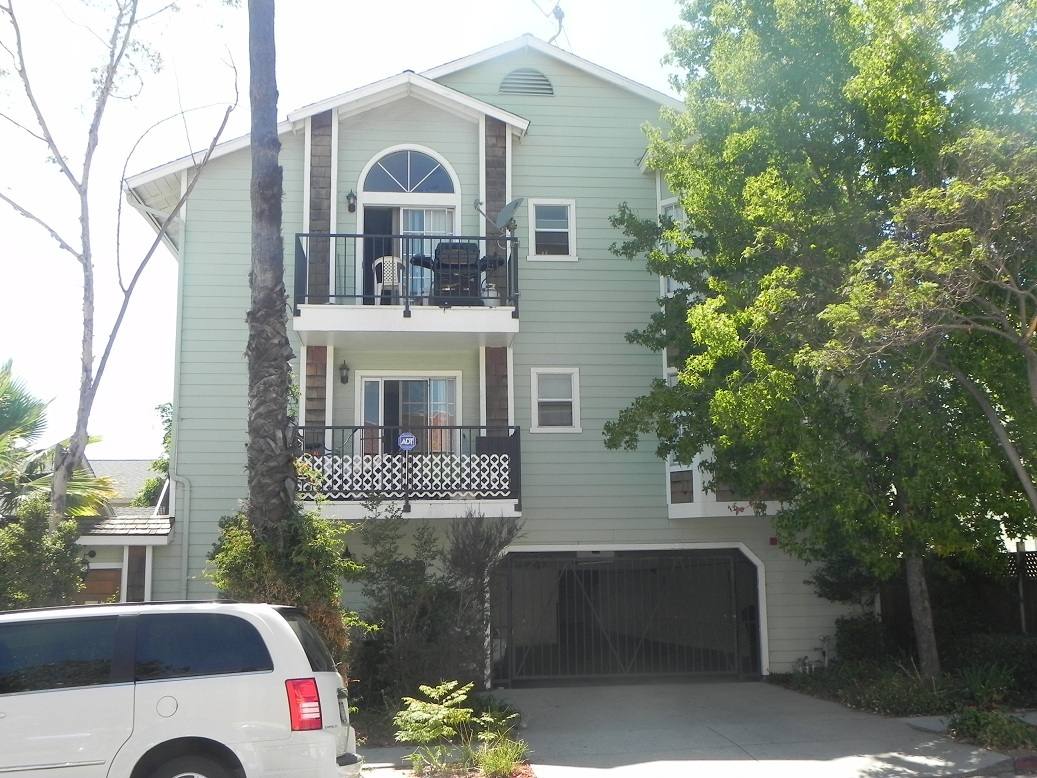 Condo for rent at 1775 Freeman Ave, Long Beach, CA 90804