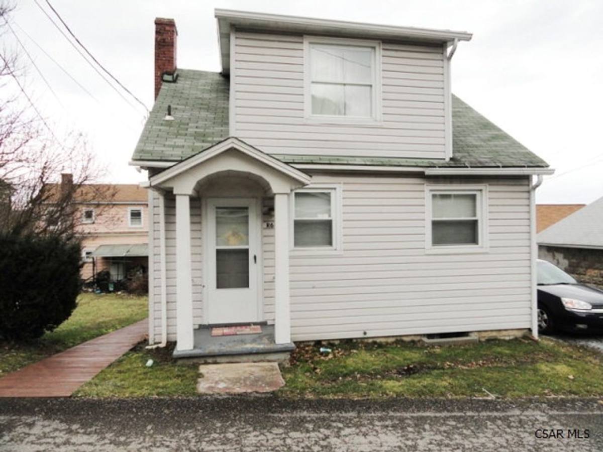 Apartment for rent at 660 - R660 Russell Ave, Johnstown, PA 15902