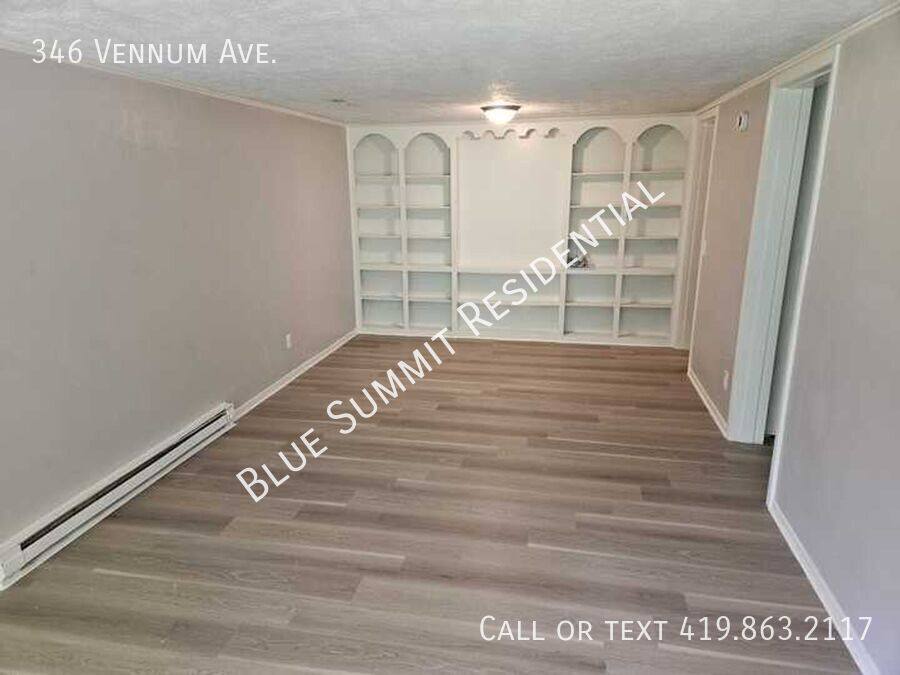 Apartment for rent at 346 Vennum Ave, Mansfield, OH 44903