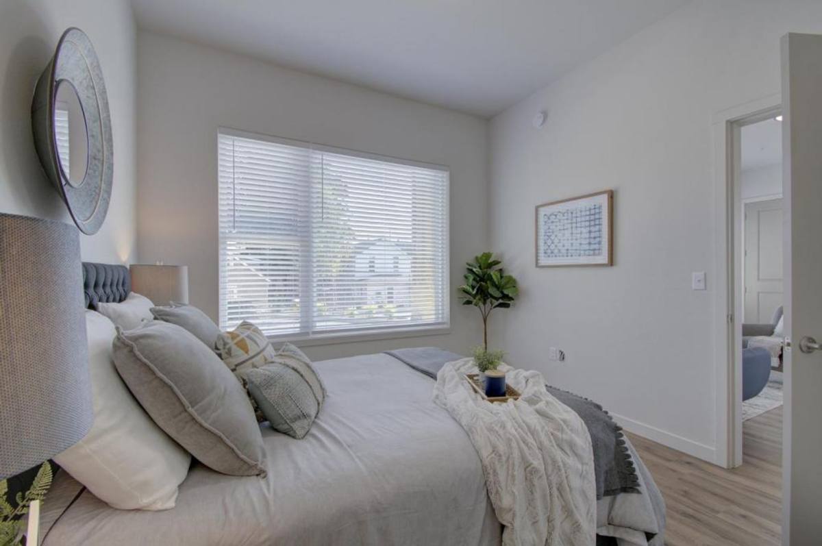 Apartment for rent at 1414 Markle Ave, Vancouver, WA 98660