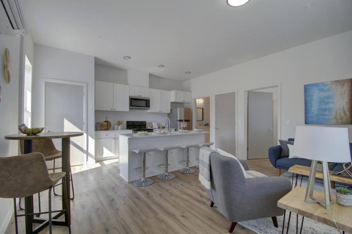 Apartment for rent at 1414 Markle Ave, Vancouver, WA 98660