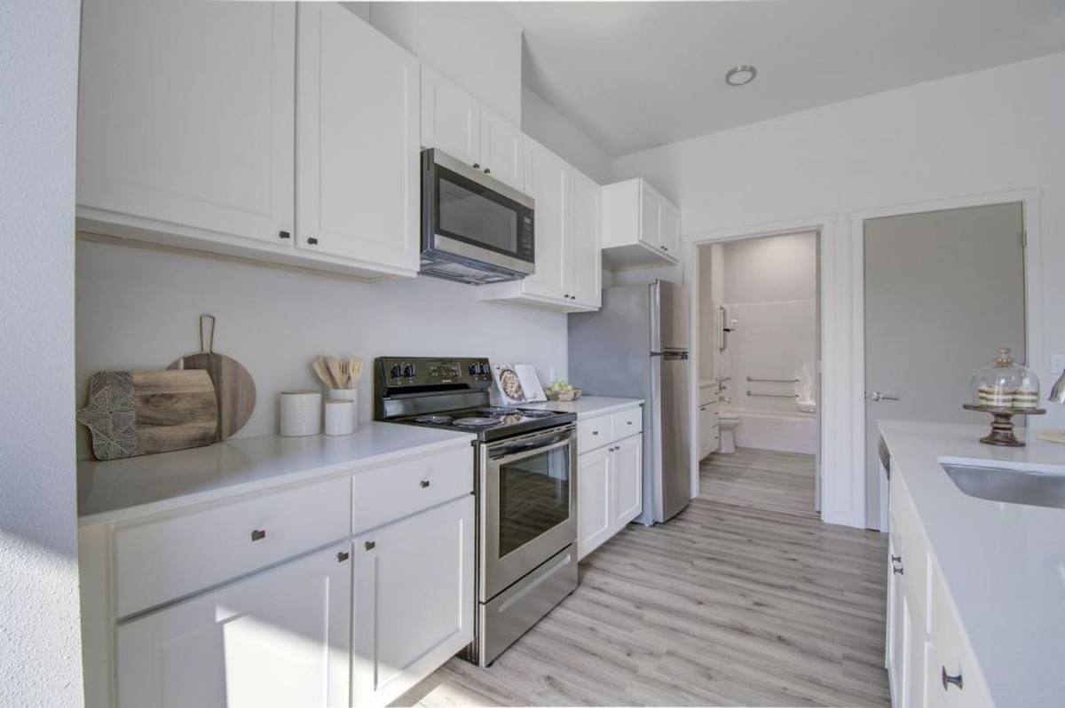 Apartment for rent at 1414 Markle Ave, Vancouver, WA 98660