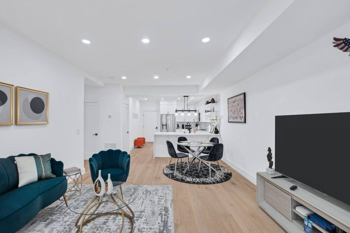 Apartment for rent at 927 Kennedy St NW, Washington, DC 20011