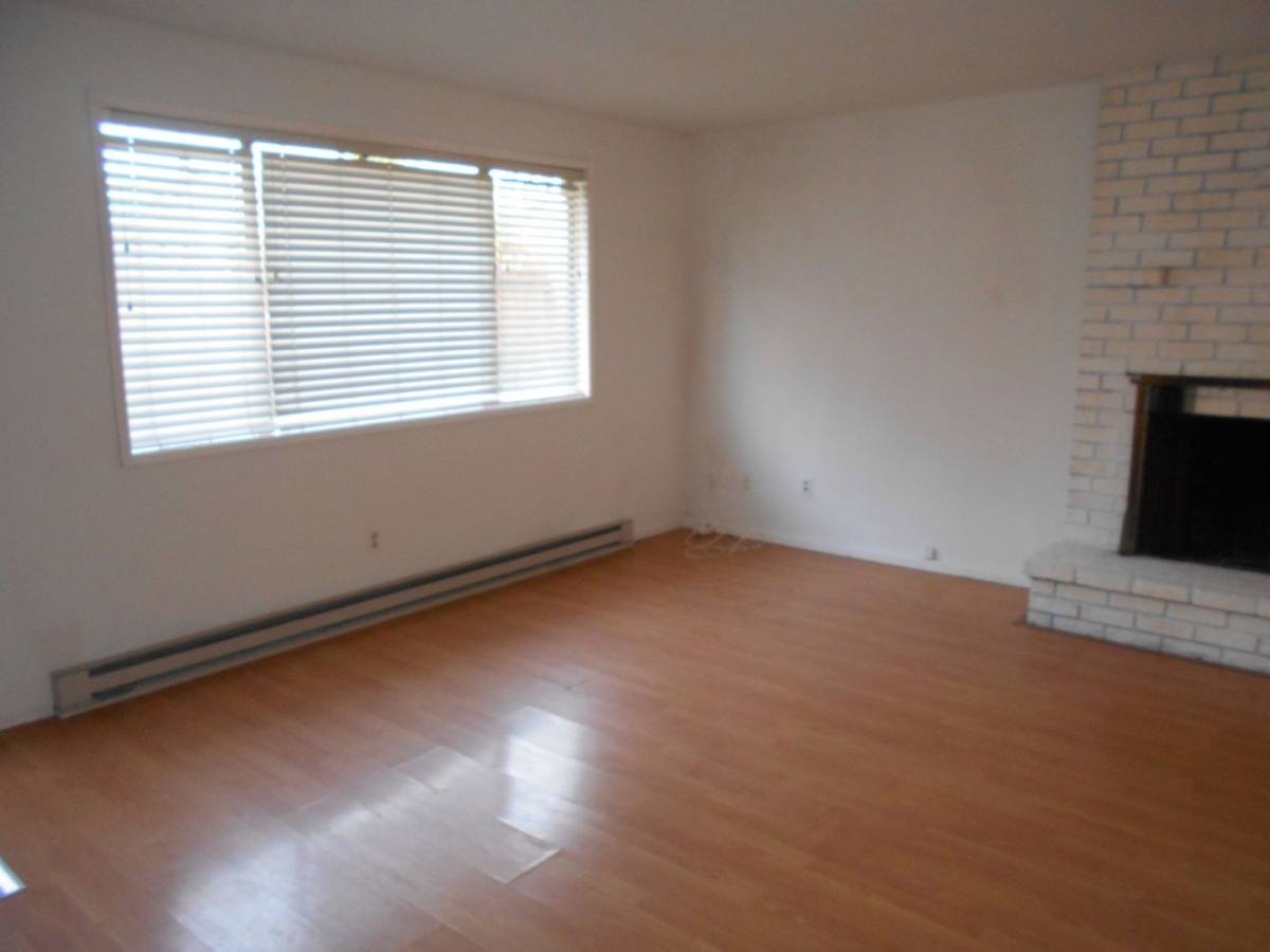 Apartment for rent at 1120 SE 45th Ave, Portland, OR 97215