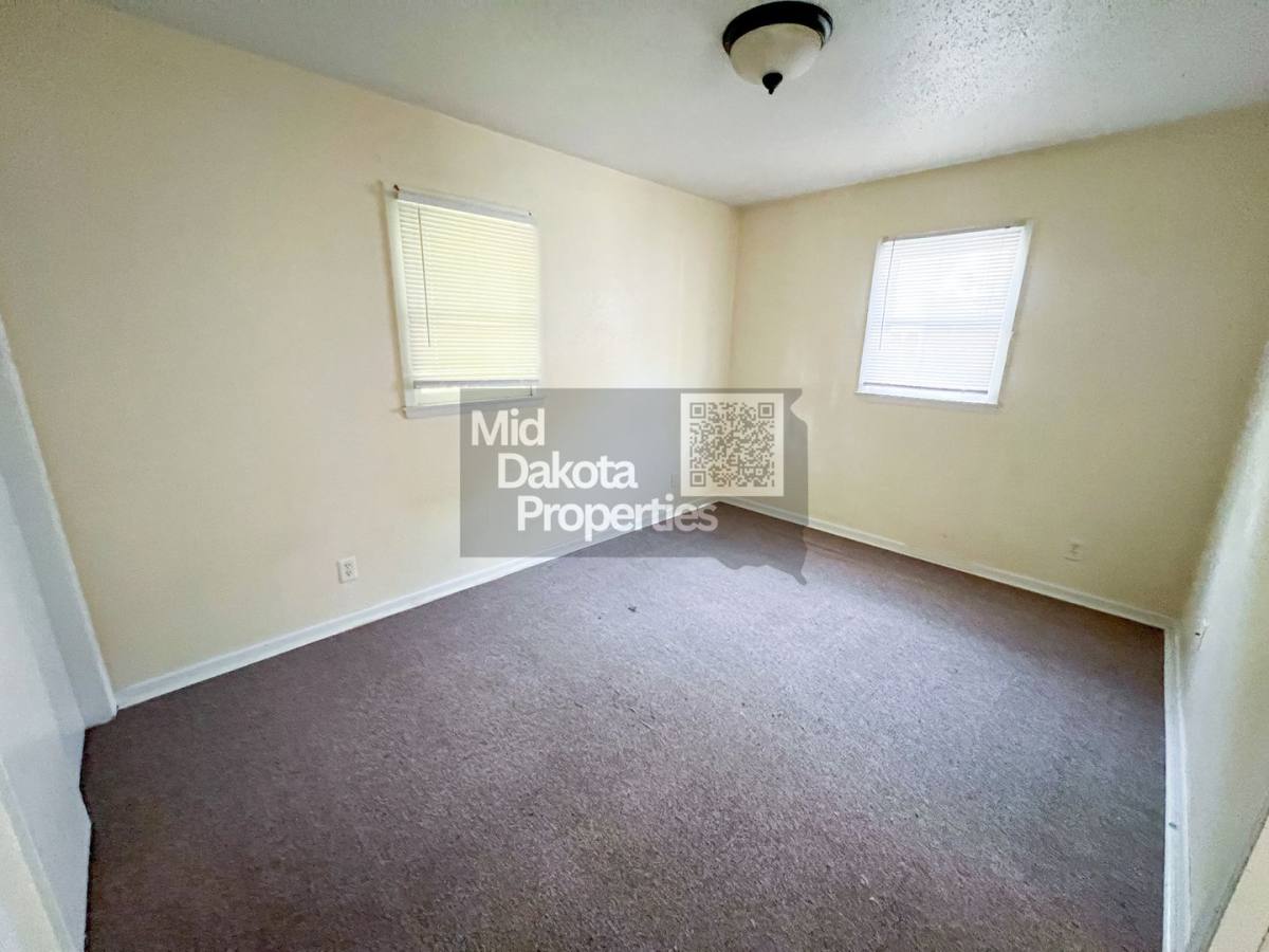 House for rent at 605 W 10th, Mitchell, SD 57301