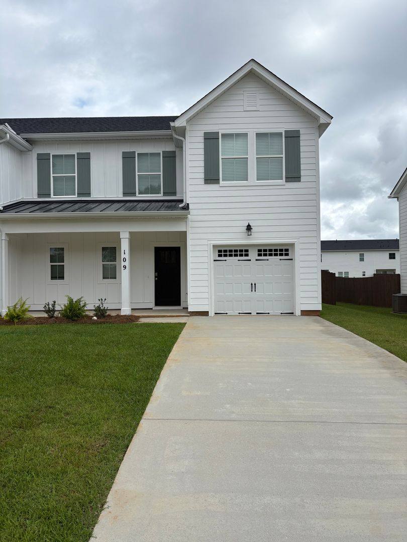 Apartment for rent at 109 Alva Court, Enterprise, AL 36330