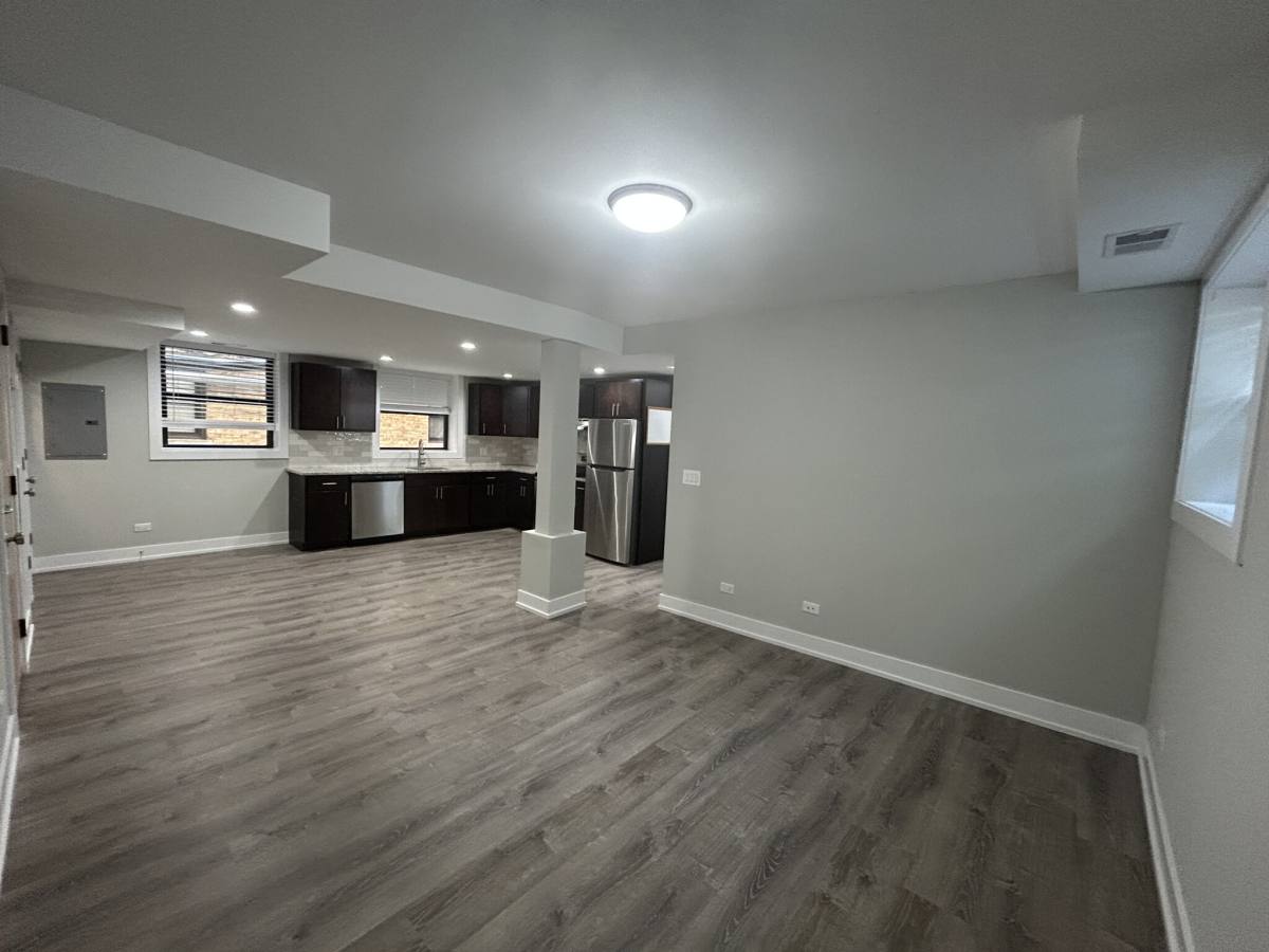 Apartment for rent at 1143 Maple Ave, Evanston, IL 60202