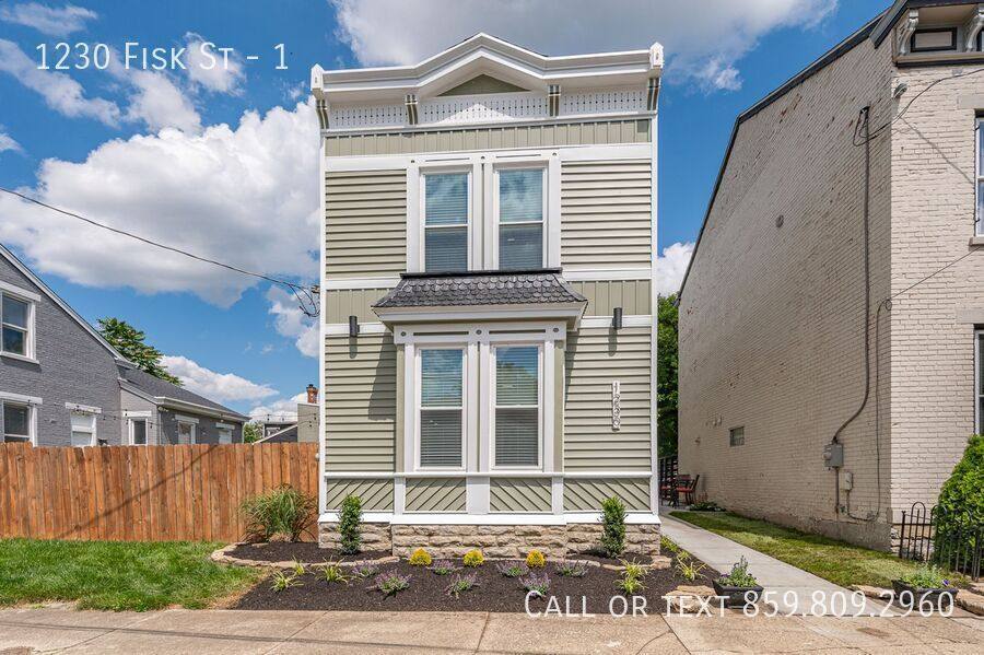Apartment for rent at 1230 Fisk St #1, Covington, KY 41011