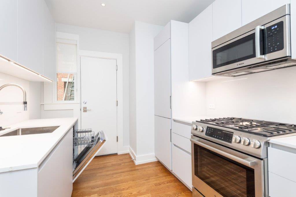 Apartment for rent at 16 Forest St #23D, Cambridge, MA 02140