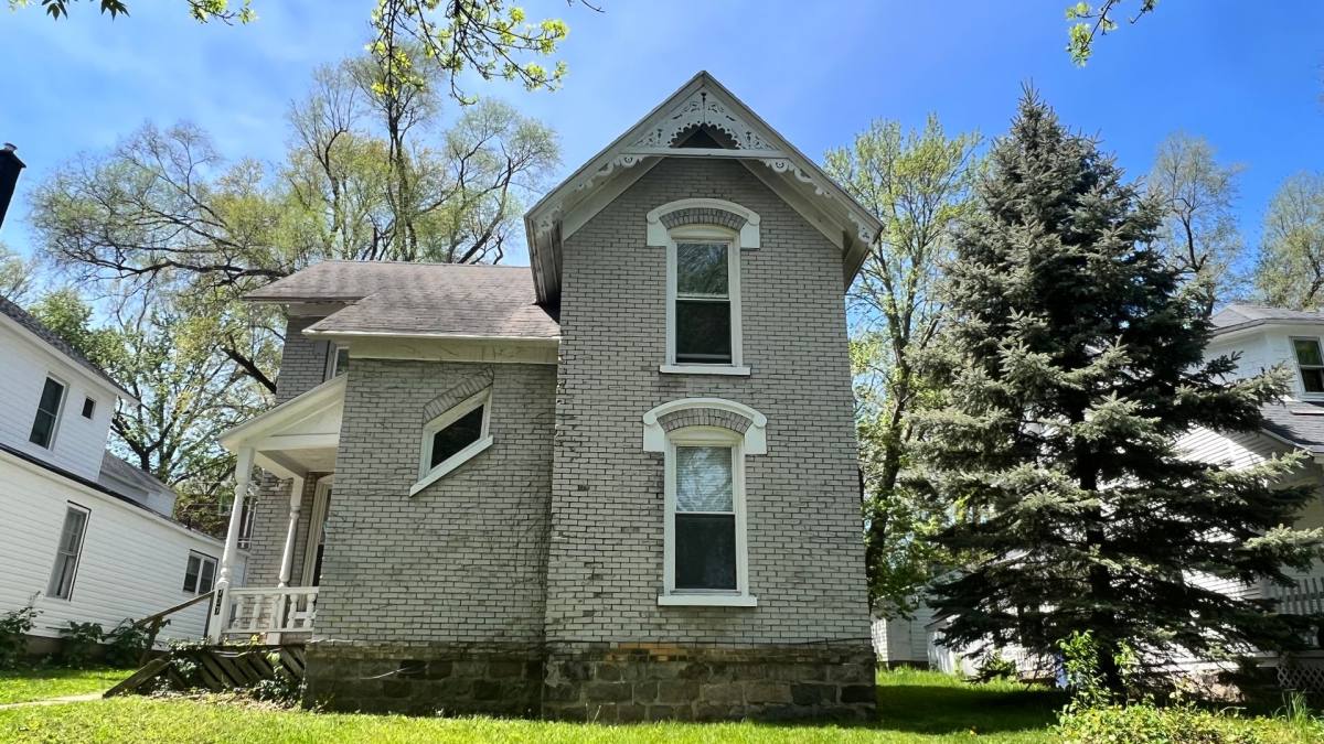 Apartment for rent at 737 Clancy NE, Grand Rapids, MI 49503