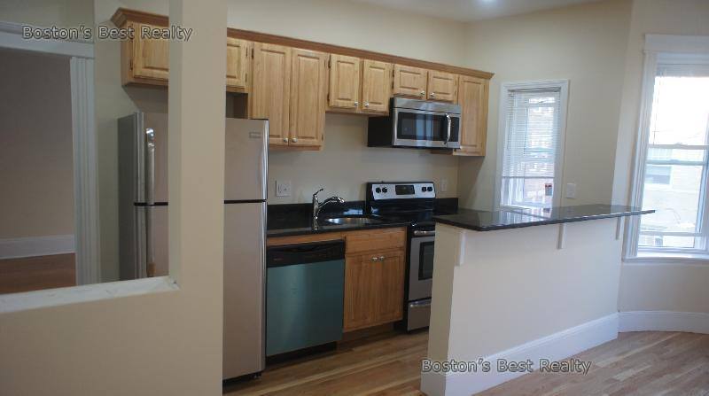 Apartment for rent at 1325 Commonwealth Ave #25, Allston, MA 02134