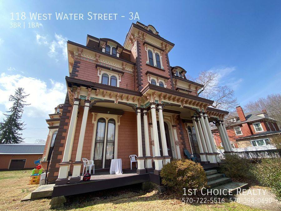 Apartment for rent at 118 W Water St #3A, Lock Haven, PA 17745