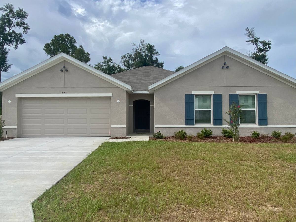 House for rent at 6545 SE 1st Loop, Ocala, FL 34472
