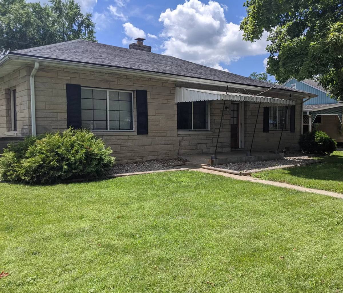 Apartment for rent at 1103 Lane Ave, Crawfordsville, IN 47933