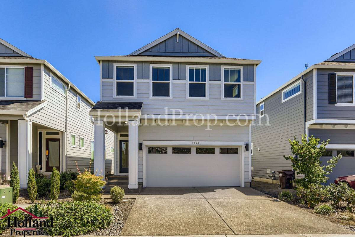 House for rent at 4006 SE McKenzie Ave, Hillsboro, OR 97123