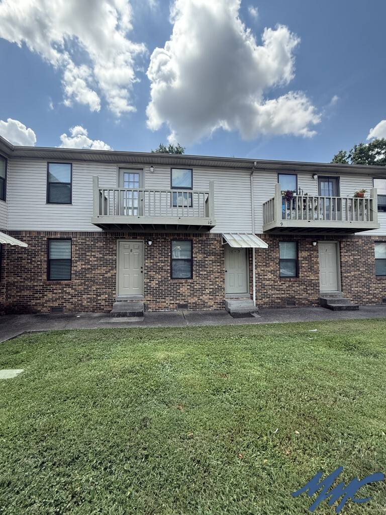 Apartment for rent at 930 Palmer Dr #8, Murfreesboro, TN 37130