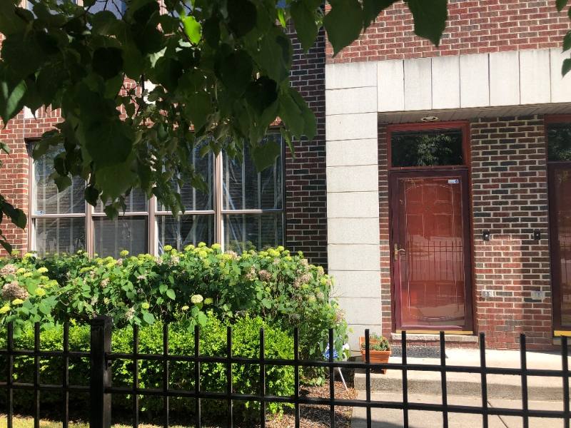 Townhouse for rent at 25 Pallister St, Detroit, MI 48202