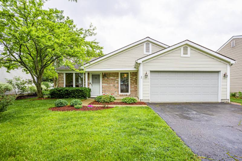 House for rent at 2419 Sanford Dr, Columbus, OH 43235