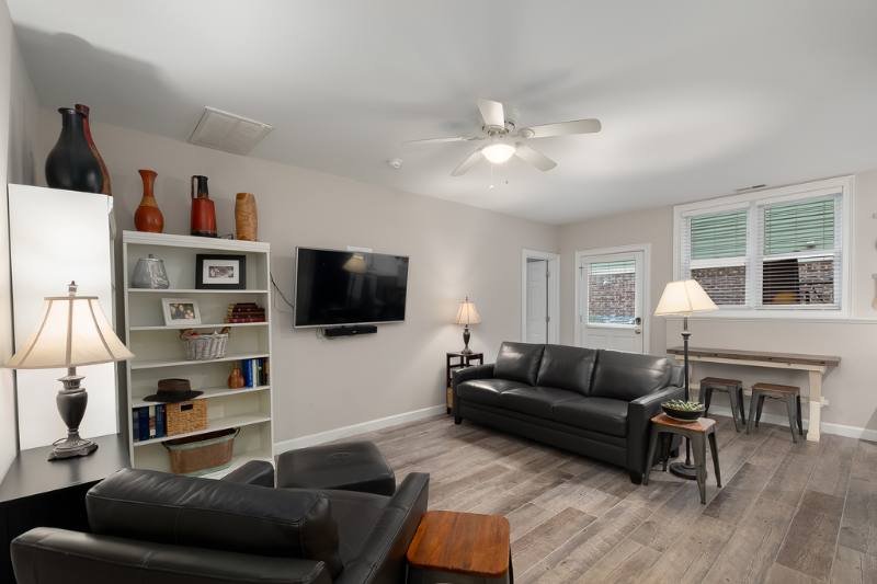 Apartment for rent at 723 S Boylan Ave #101, Raleigh, NC 27603