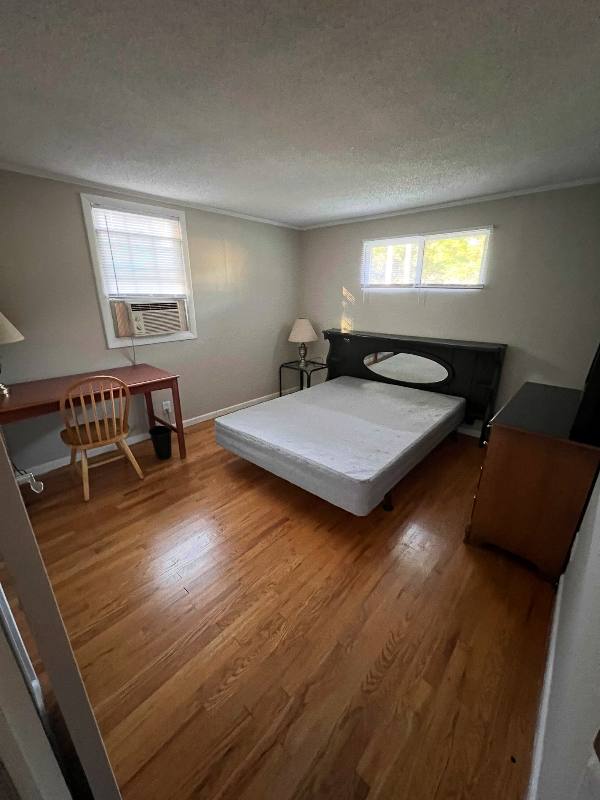 House for rent at 240 Greenaway Dr, Springfield, MA 01109