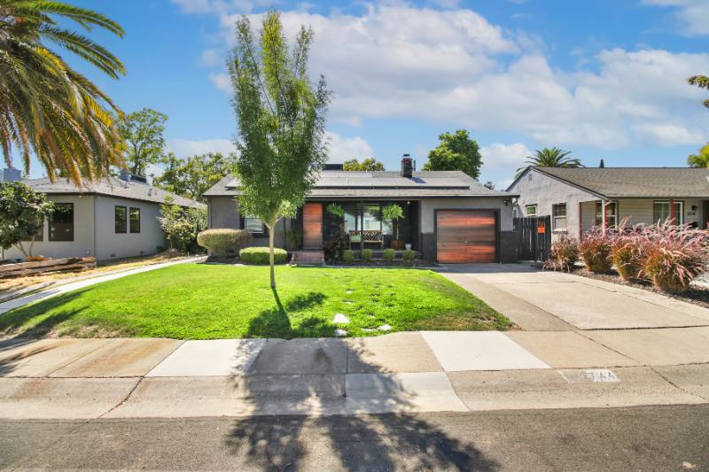 House for rent at 2744 60th St, Sacramento, CA 95817