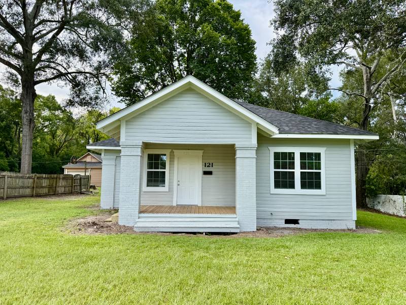 House for rent at 121 Kerr Ave, Lufkin, TX 75901