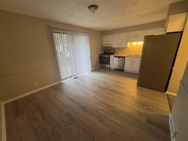 Townhouse for rent at 1016 Sunford Ave SE, North Canton, OH 44720