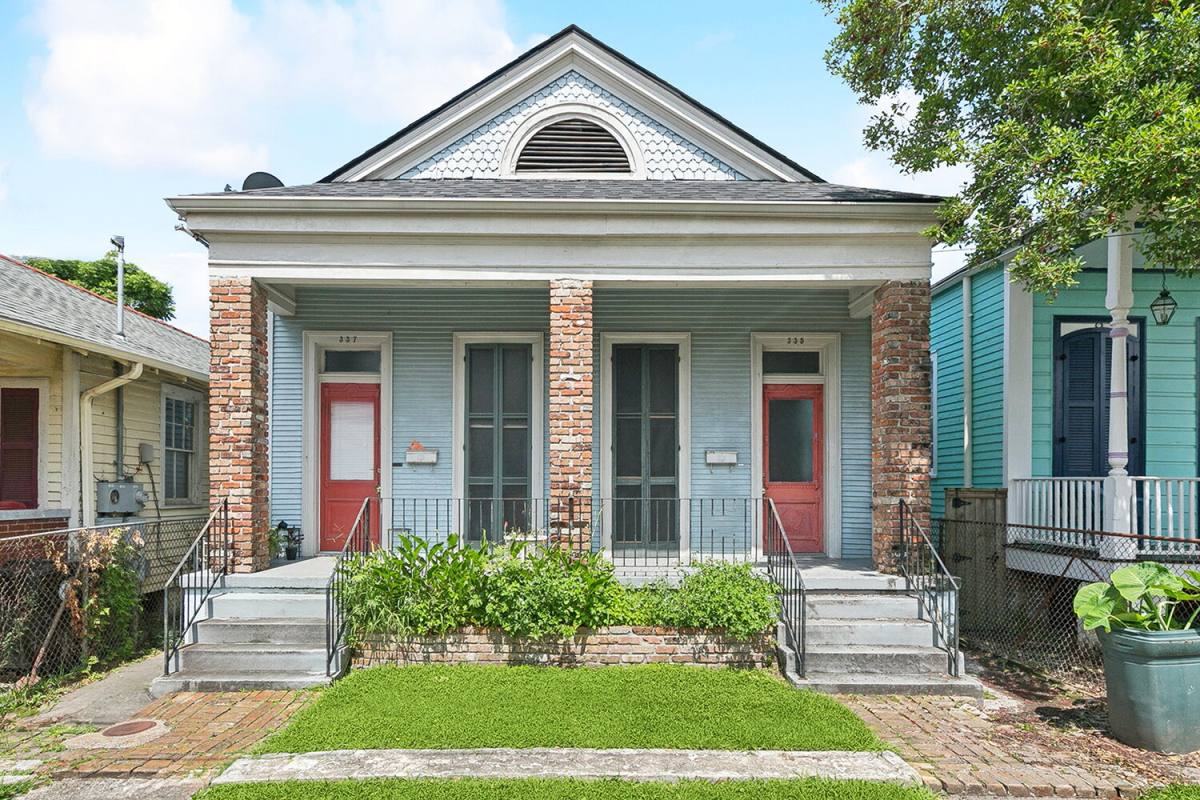Townhouse for rent at 335 Pacific Ave, New Orleans, LA 70114